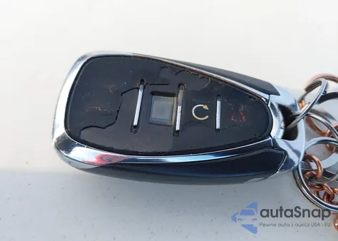 2018 Chevrolet Trax Lt z USA, uszkodzony, nr VIN KL7CJLSB7JB686907